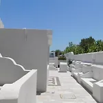 Happy Fish Rooms- Beachfront Appartement