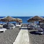 Happy Fish Rooms- Beachfront Appartement *
