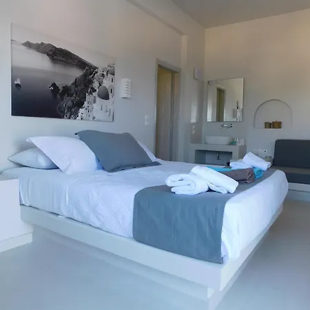 Happy Fish Rooms- Beachfront