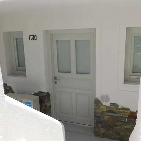 Happy Fish Rooms- Beachfront