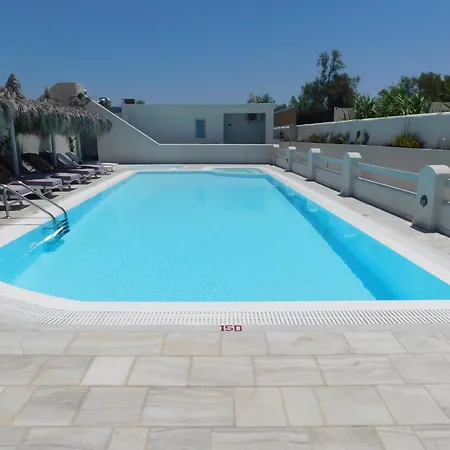 Happy Fish Rooms- Beachfront Appartement Perissa (Santorini)