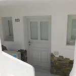 Happy Fish Rooms- Beachfront