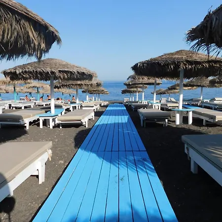 Apartament Happy Fish Rooms- Beachfront Perissa (Santorini)