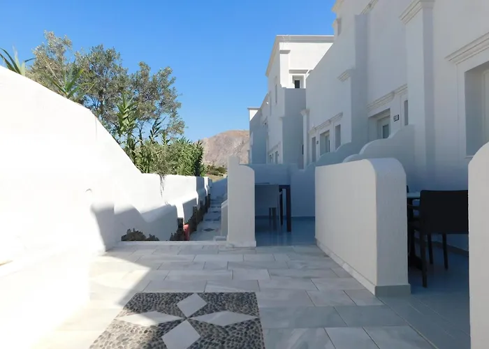 Happy Fish Rooms- Beachfront